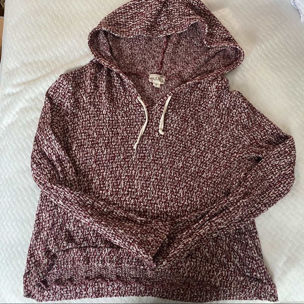 Light knit cropped hoodie